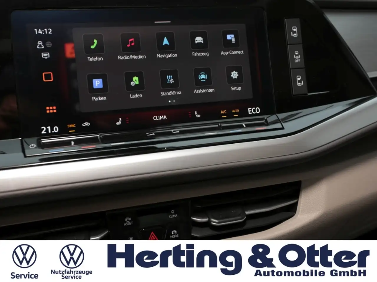 Volkswagen T7 Multivan Edition eHybrid LÜ 4x4 Pano Sound AHK Matrix HUD K 19