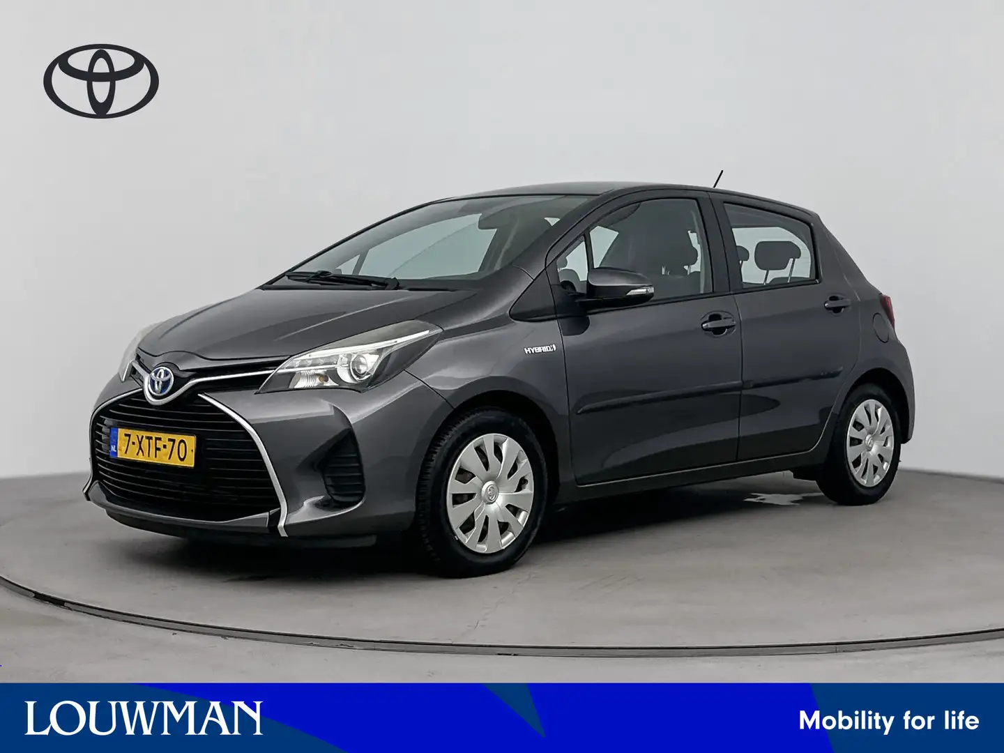 Toyota Yaris 1.5 Hybrid Aspiration | Navigatie | Parkeercamera Grijs - 1
