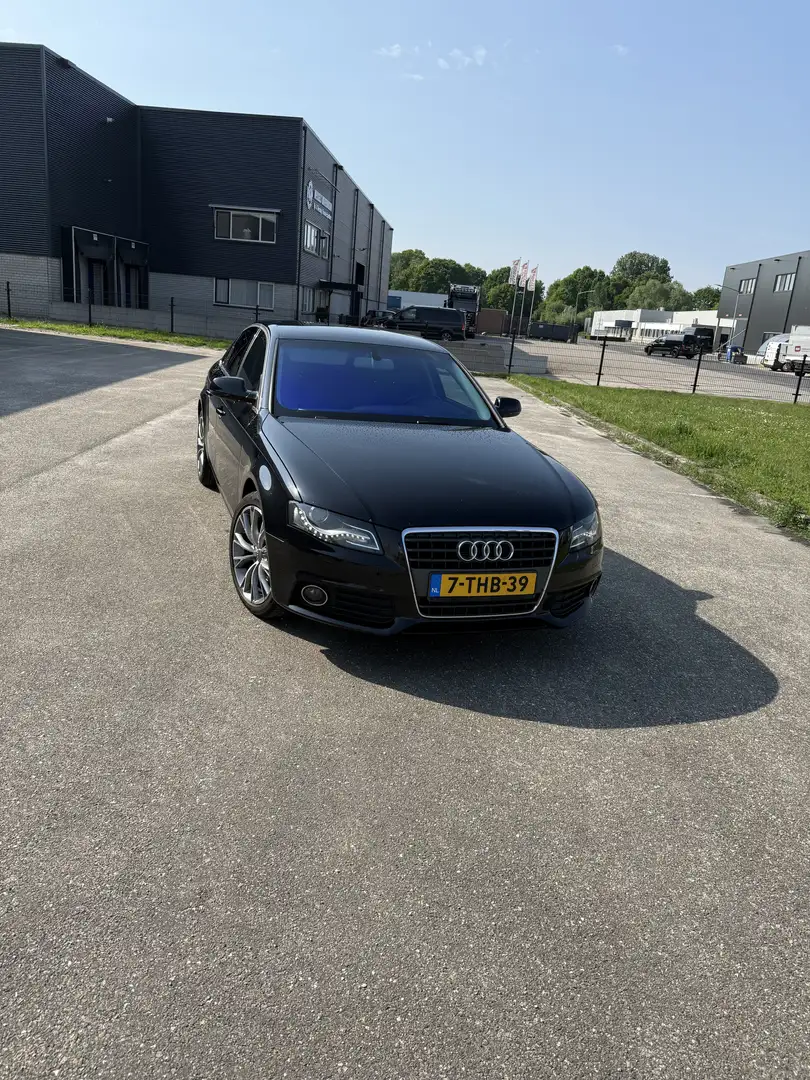 Audi A4 1.8 TFSI Zwart - 1