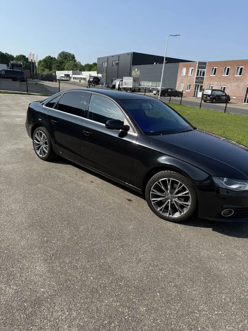 Audi A4 1.8 TFSI Zwart - 2