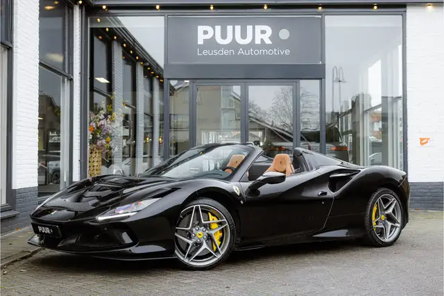 Ferrari F8 Spider 3.9 V8 [Nero Daytona Special Metallic] Carbon Raci