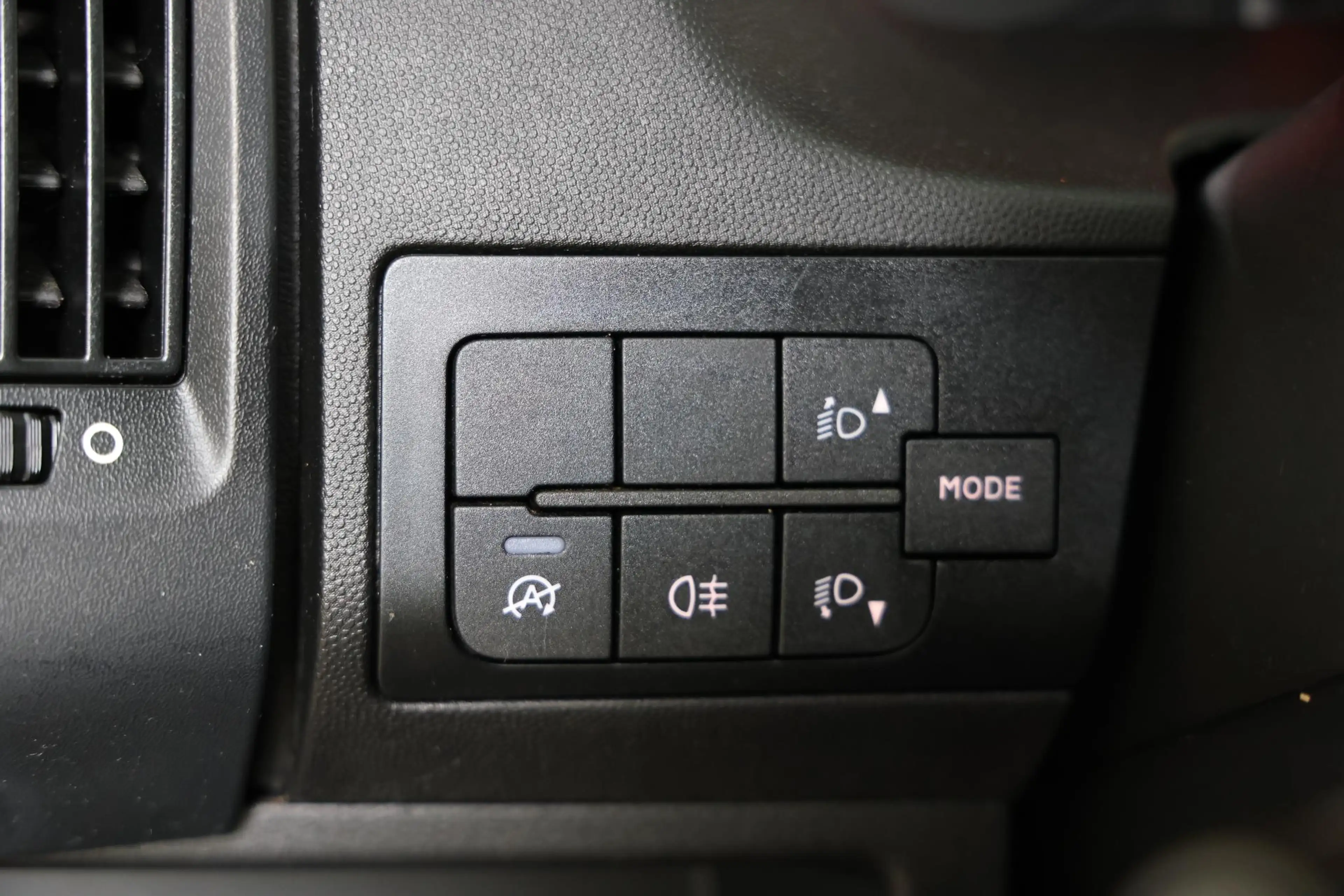 Peugeot Boxer 2.2 BlueHDi 140 L4H2 HEAVY DUTY — photo 12