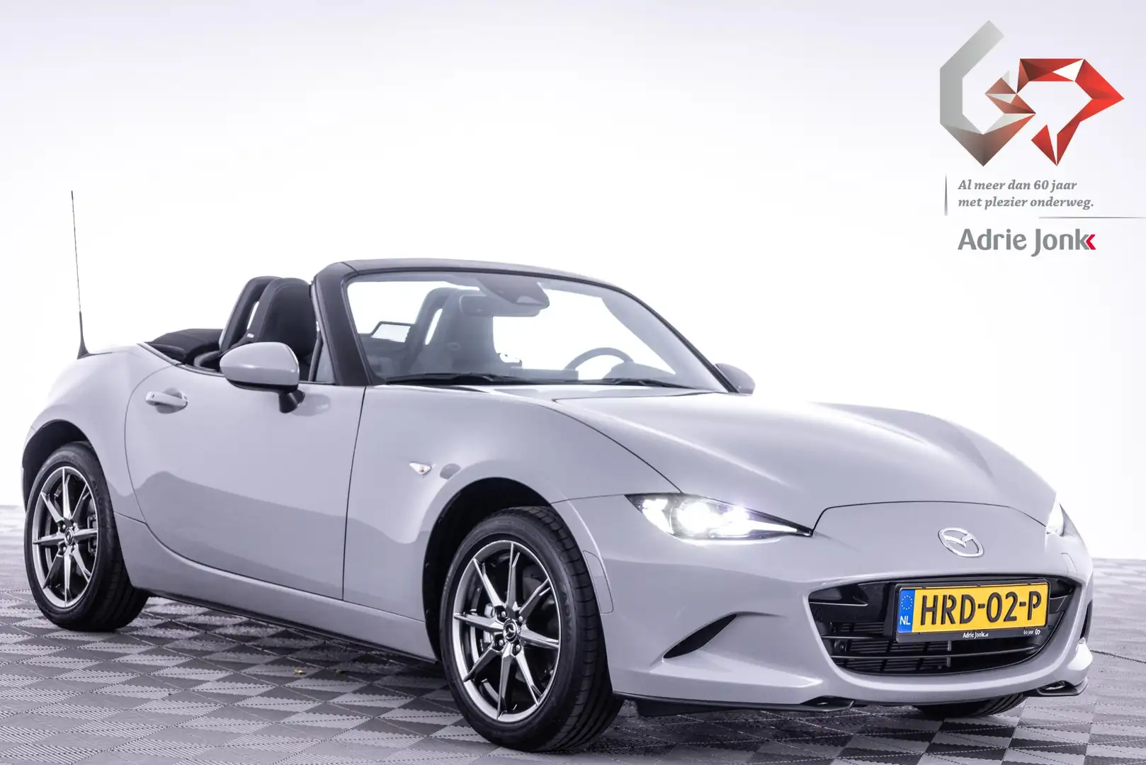 Mazda MX-5 1.5 SkyActiv-G 132 Exclusive-Line Bijna NIEUW | SL Gris - 1