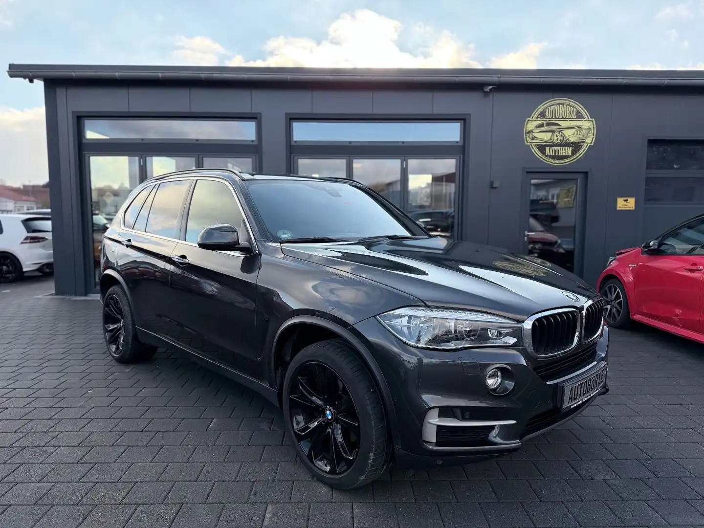 BMW X5 xDrive 30 d Grau - 1