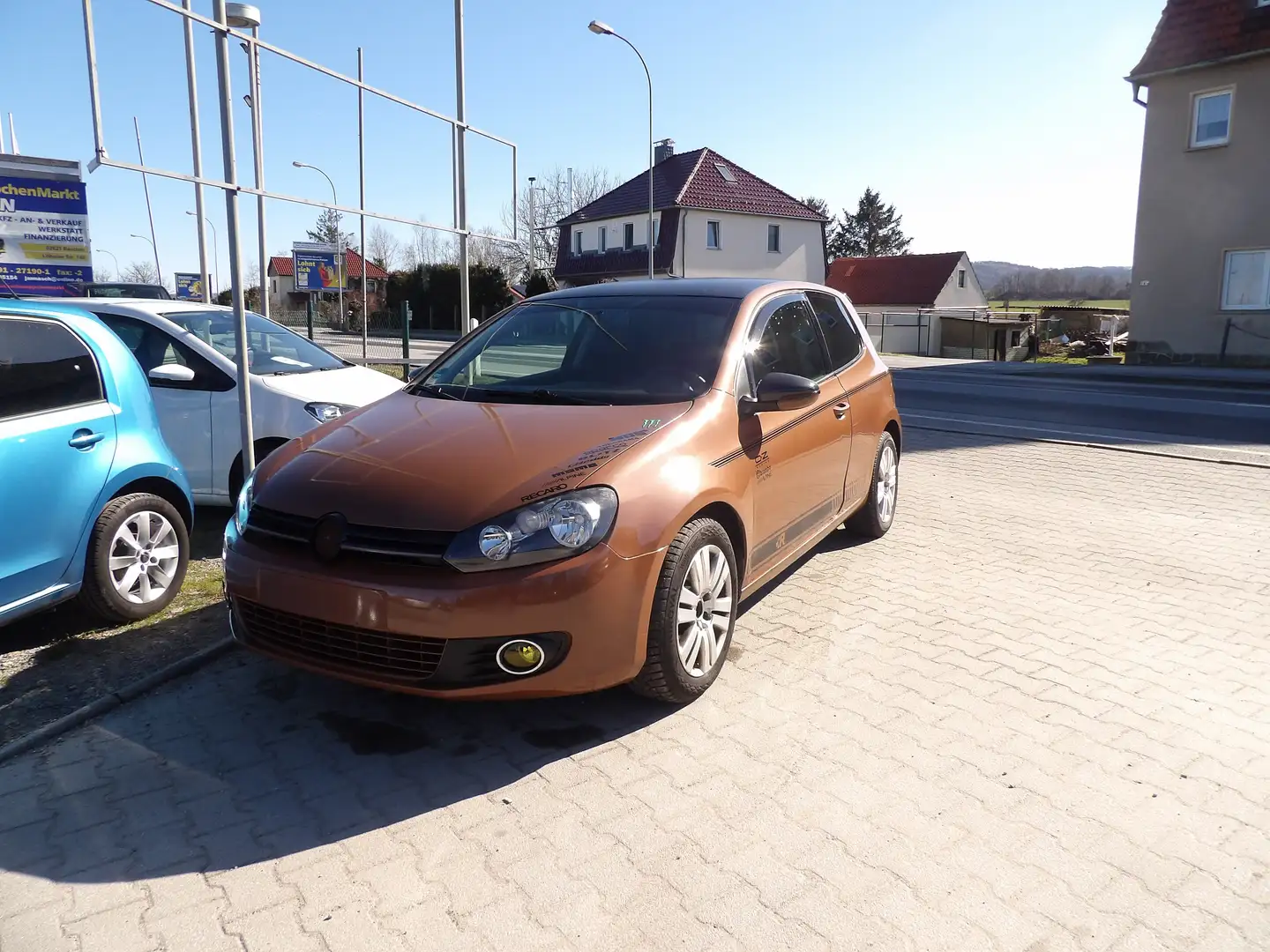 Volkswagen Golf Trendline, Klima, HU-AU  NEU Rot - 1
