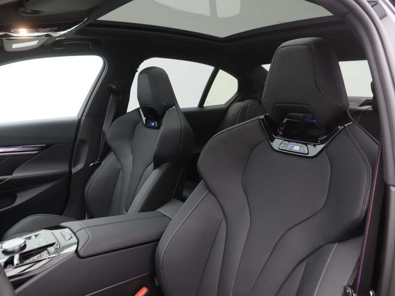 BMW 550 5 Serie 550e xDrive Sedan M-Sport — photo 5