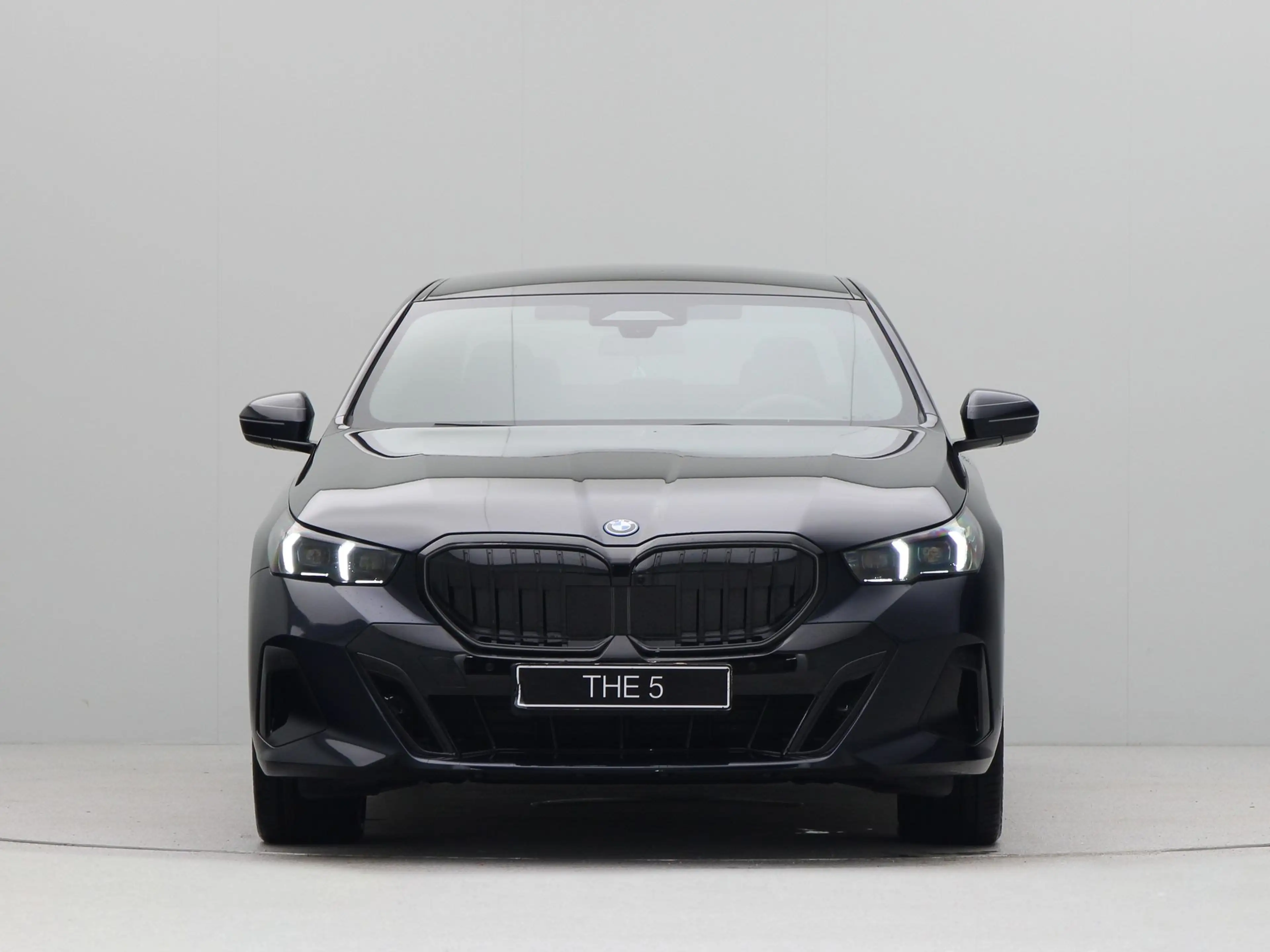BMW 550 5 Serie 550e xDrive Sedan M-Sport — photo 6