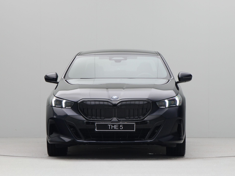 BMW 550 5 Serie 550e xDrive Sedan M-Sport — photo 6