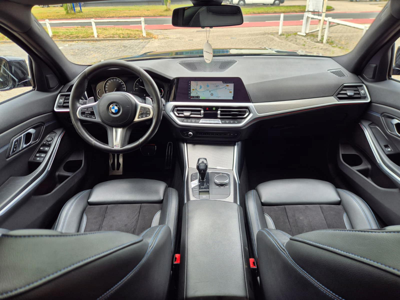 BMW 320 3-serie 320i Executive Edition Panoramadak! M Pakk — photo 13
