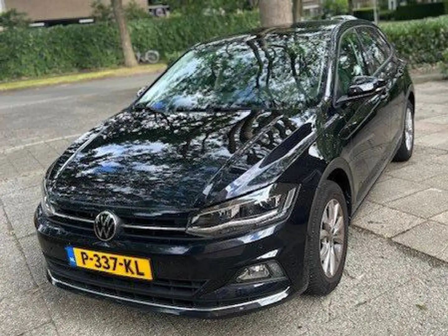 Volkswagen Polo Polo 1.0 TSI Highl.BnsR Zwart - 1