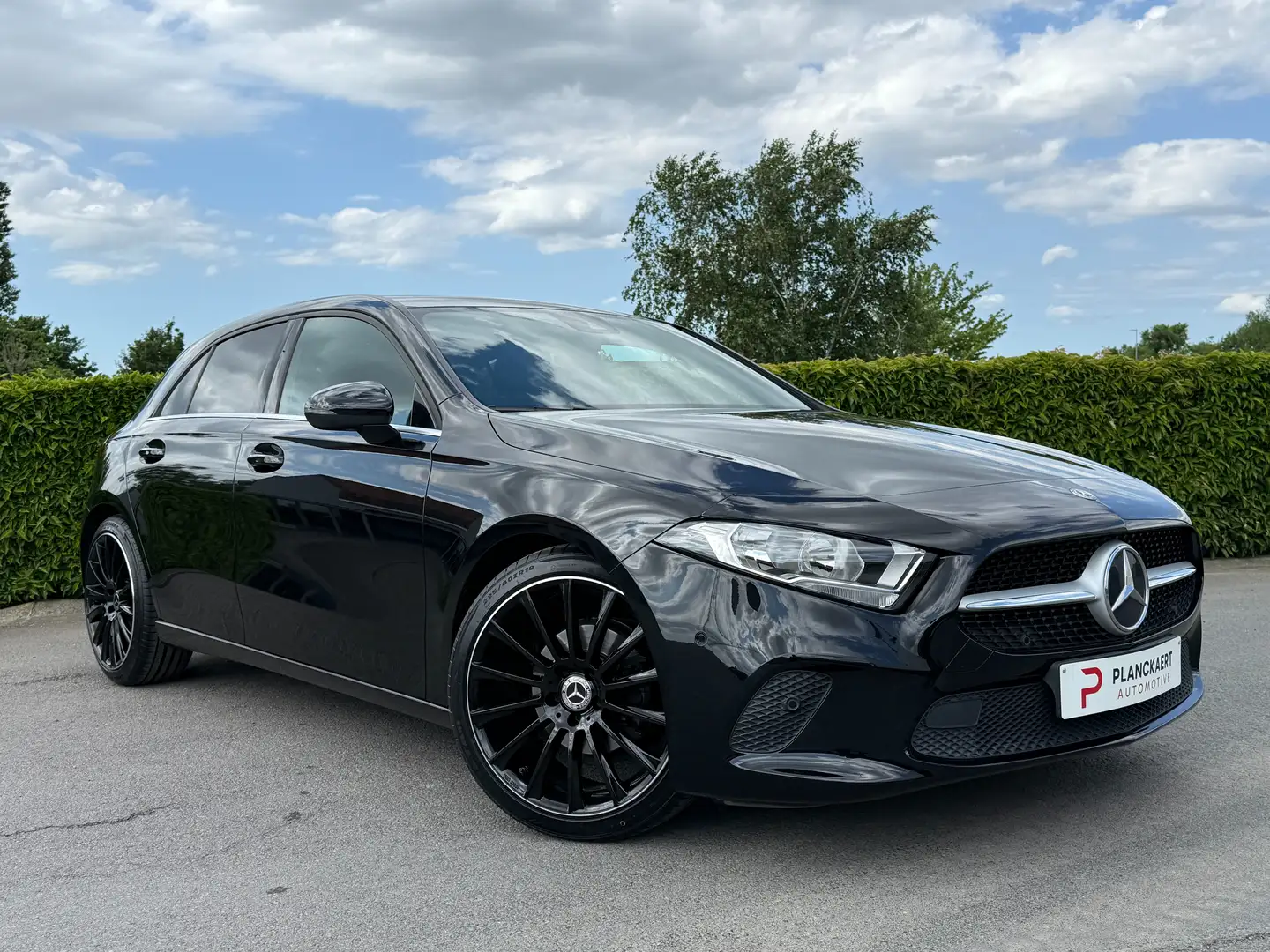 Mercedes-Benz A 180 Benzine *Carplay/Camera/Pdc/Leder/Bleutooth Negro - 1