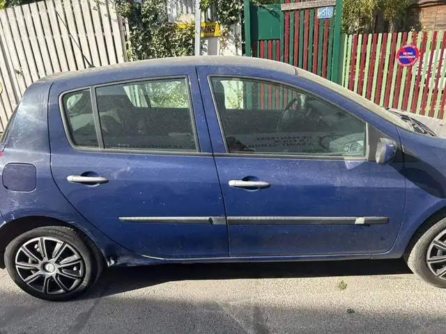 Renault Clio view 5
