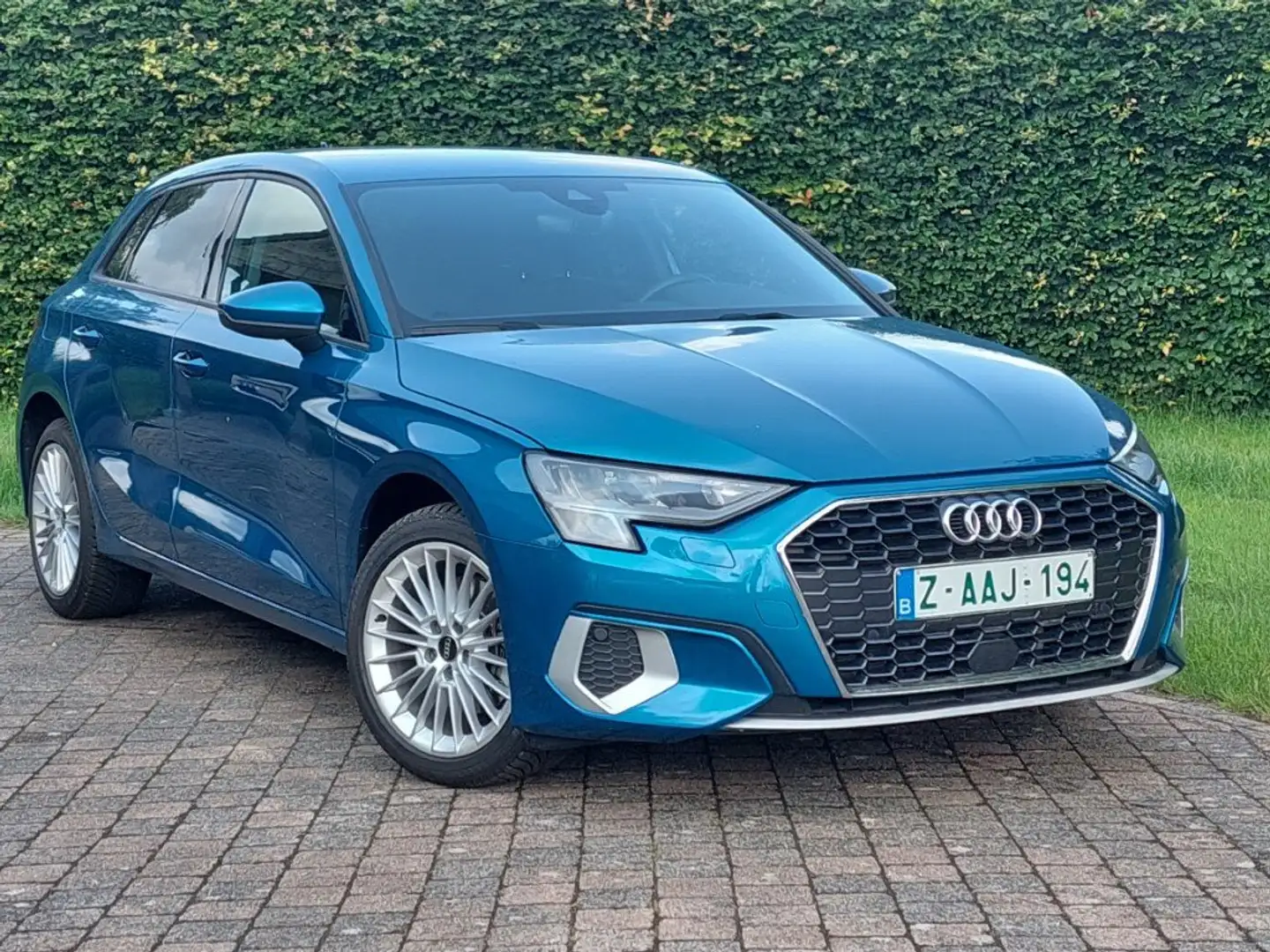 Audi A3 40 TFSIe  - Advanced - S-tronic – Business - ... Blauw - 1