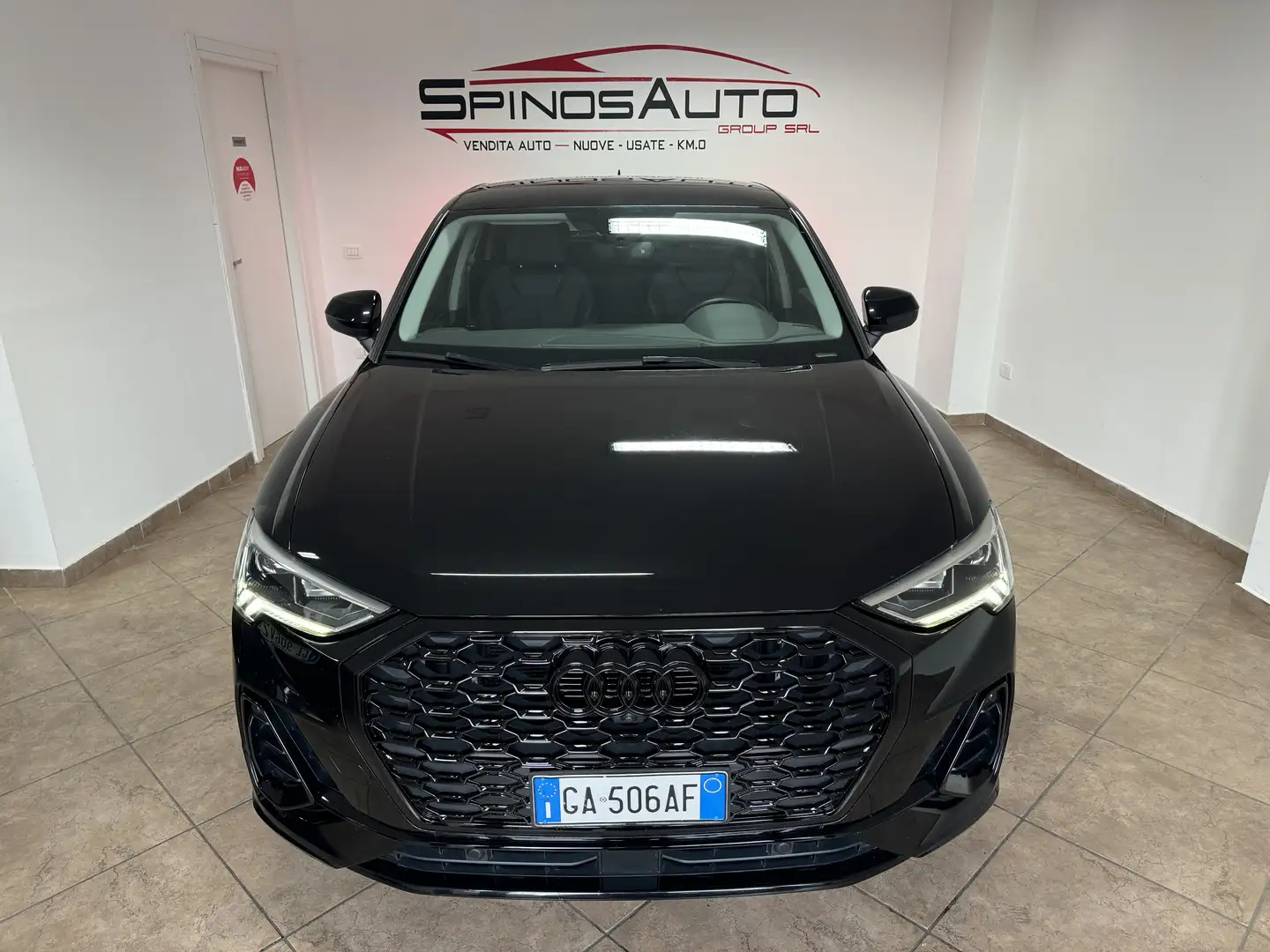 Audi Q3 SPORTBACK 35 2.0 tdi S line edition TOTAL BLACK - 2