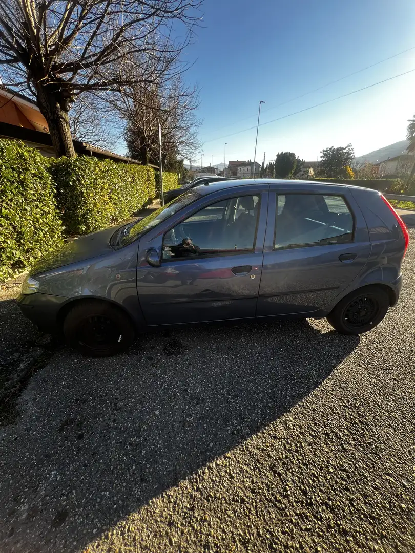 Fiat Punto 5p 1.2 16v Dynamic - 2