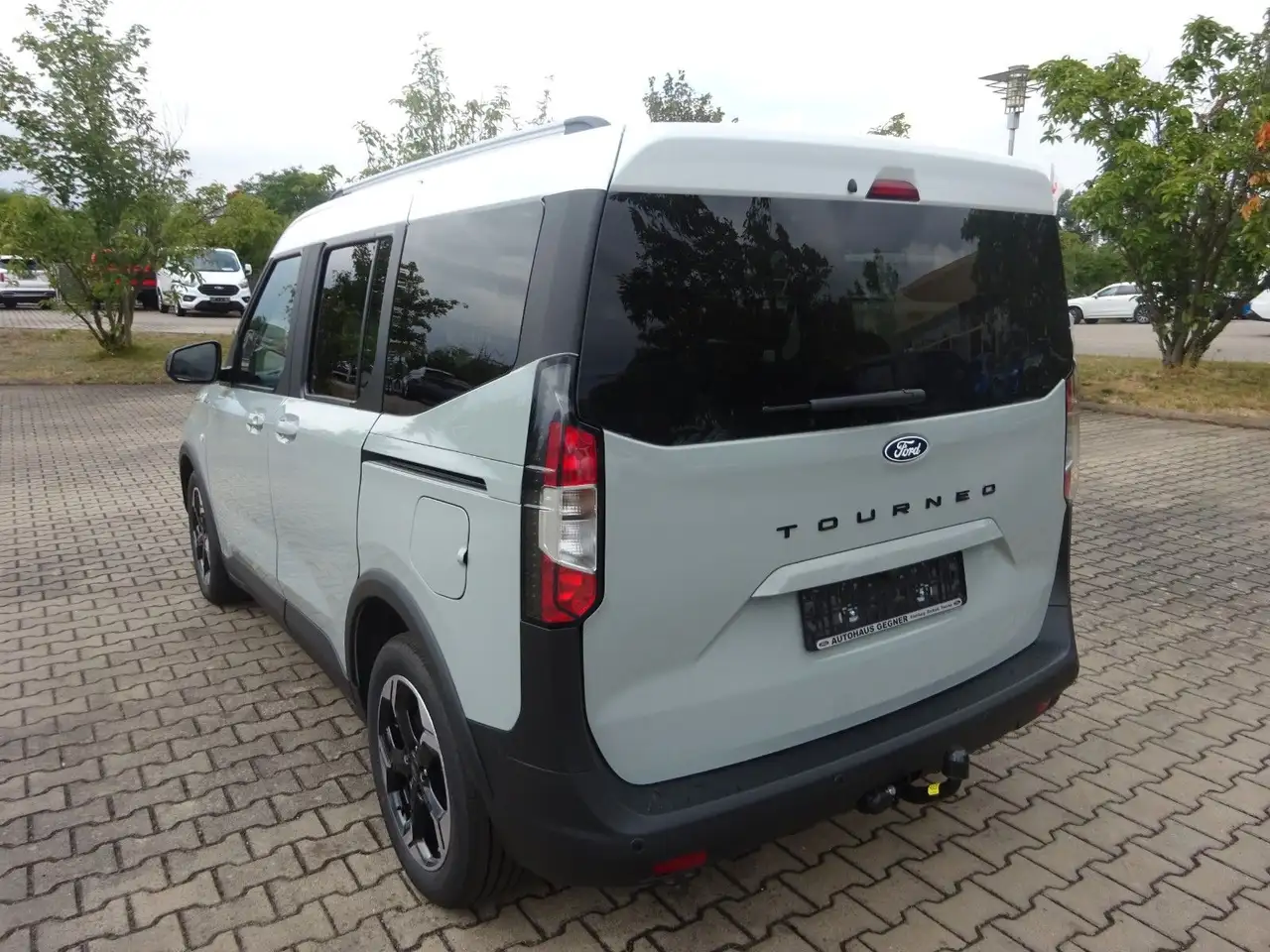Ford Tourneo Courier 2026