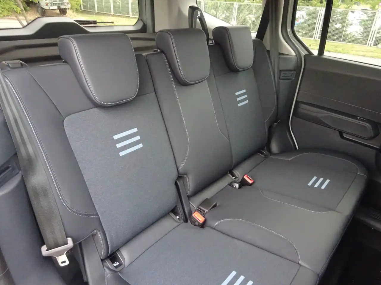 Ford Tourneo Courier 2026 — фото 14
