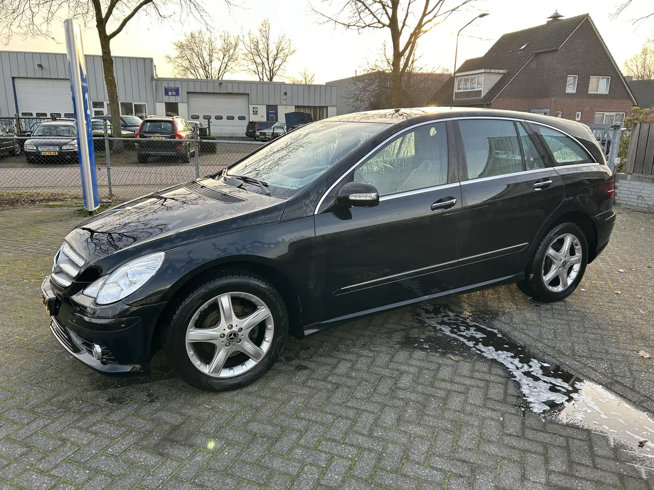 Mercedes-Benz R 350