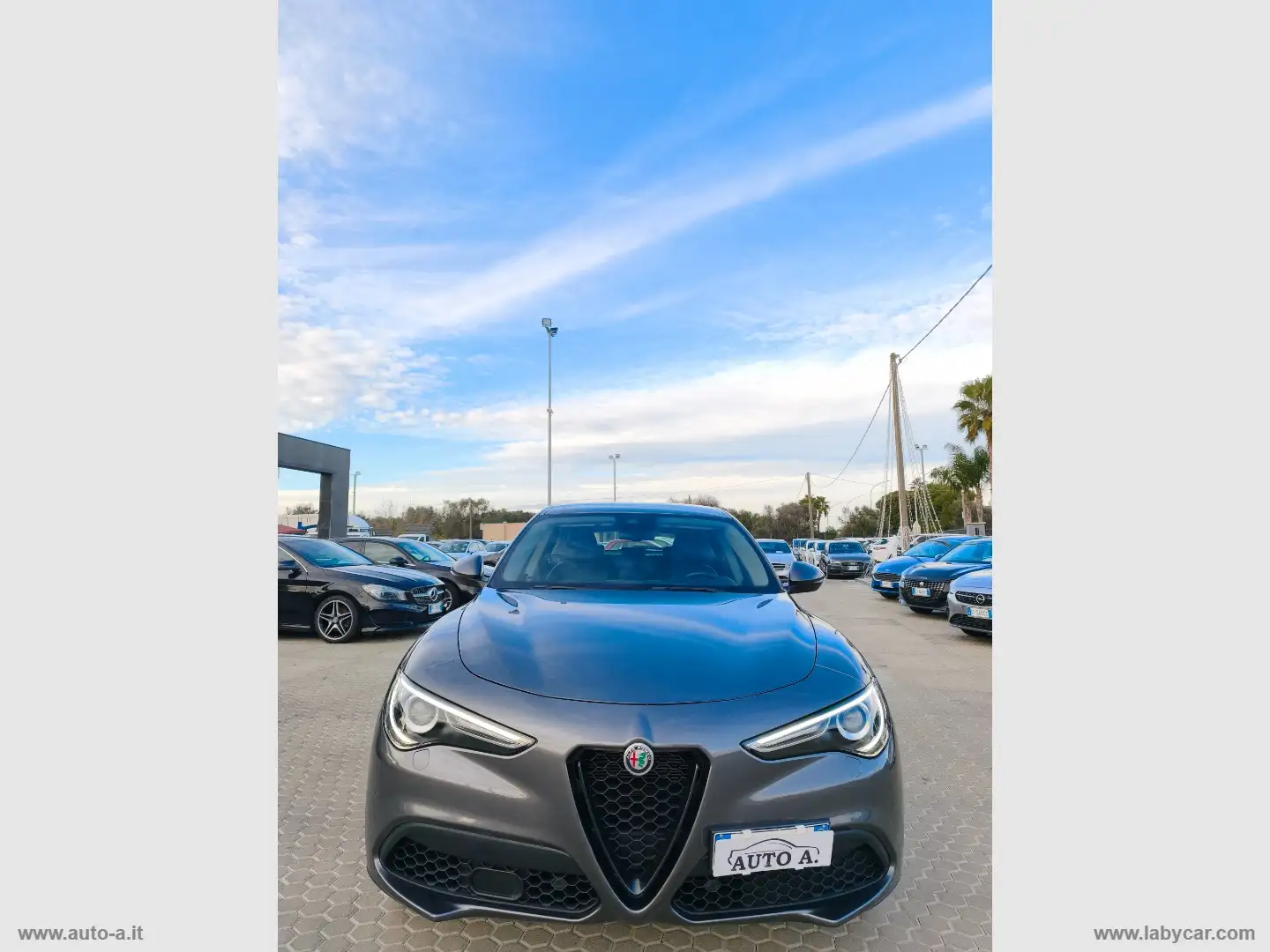 Alfa Romeo Stelvio 2.2T.diesel 190CV AT8 RWD Sprint Grau - 2