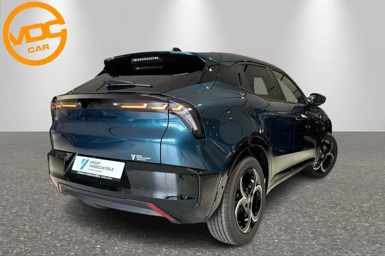 Alfa Romeo Junior 2025