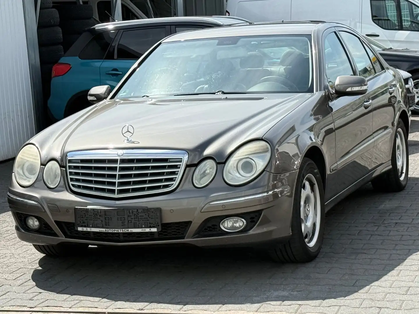 Mercedes-Benz E 280 CDI Elegance Automatik Leder Braun - 1
