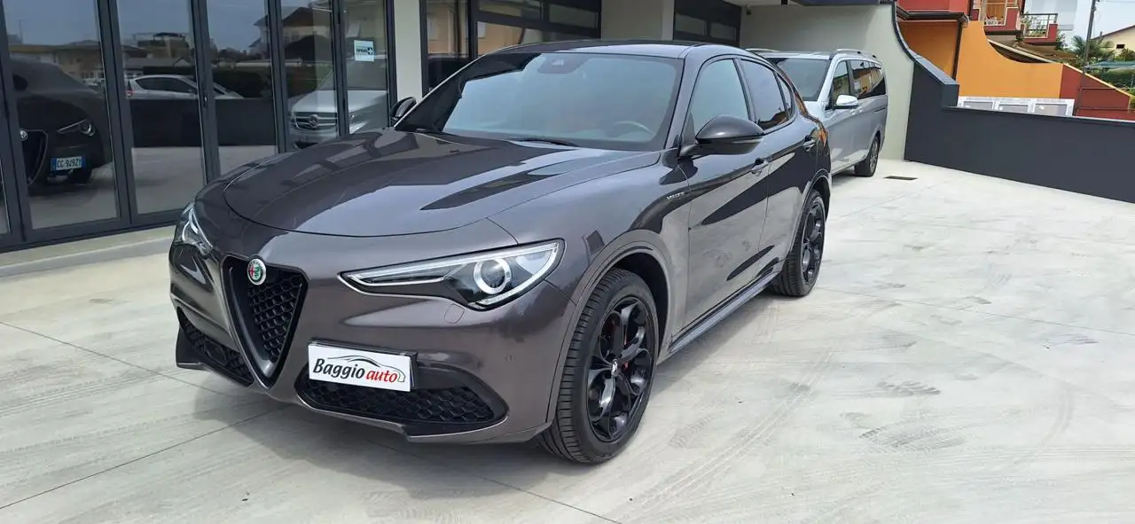 Alfa Romeo Stelvio 2023