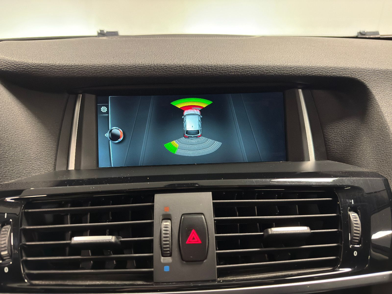 BMW X3 xDrive 30 d AHK Bi-Xenon Navi PDC Keyless — photo 14