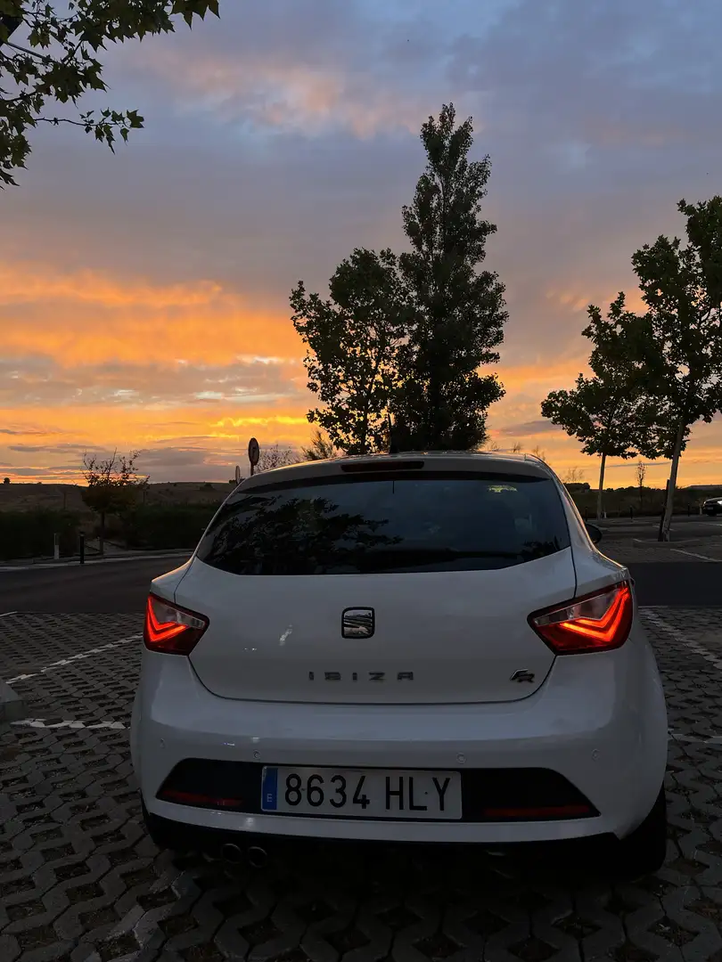 SEAT Ibiza SC 1.6TDI CR FR 105 - 2