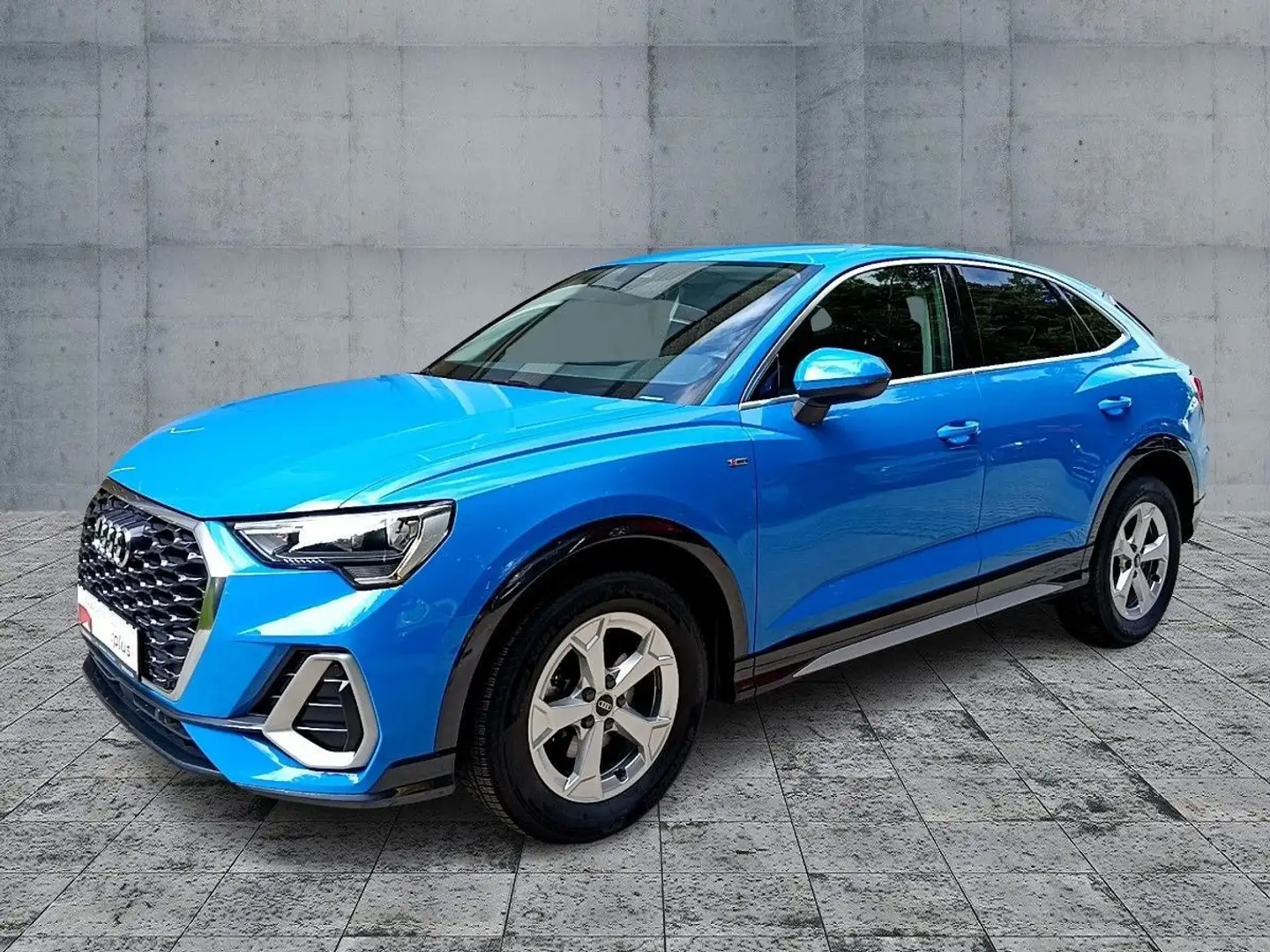 Audi Q3 35 TDI S-TR S-LINE 5JG+LED+AHK+SHZ Bleu - 2