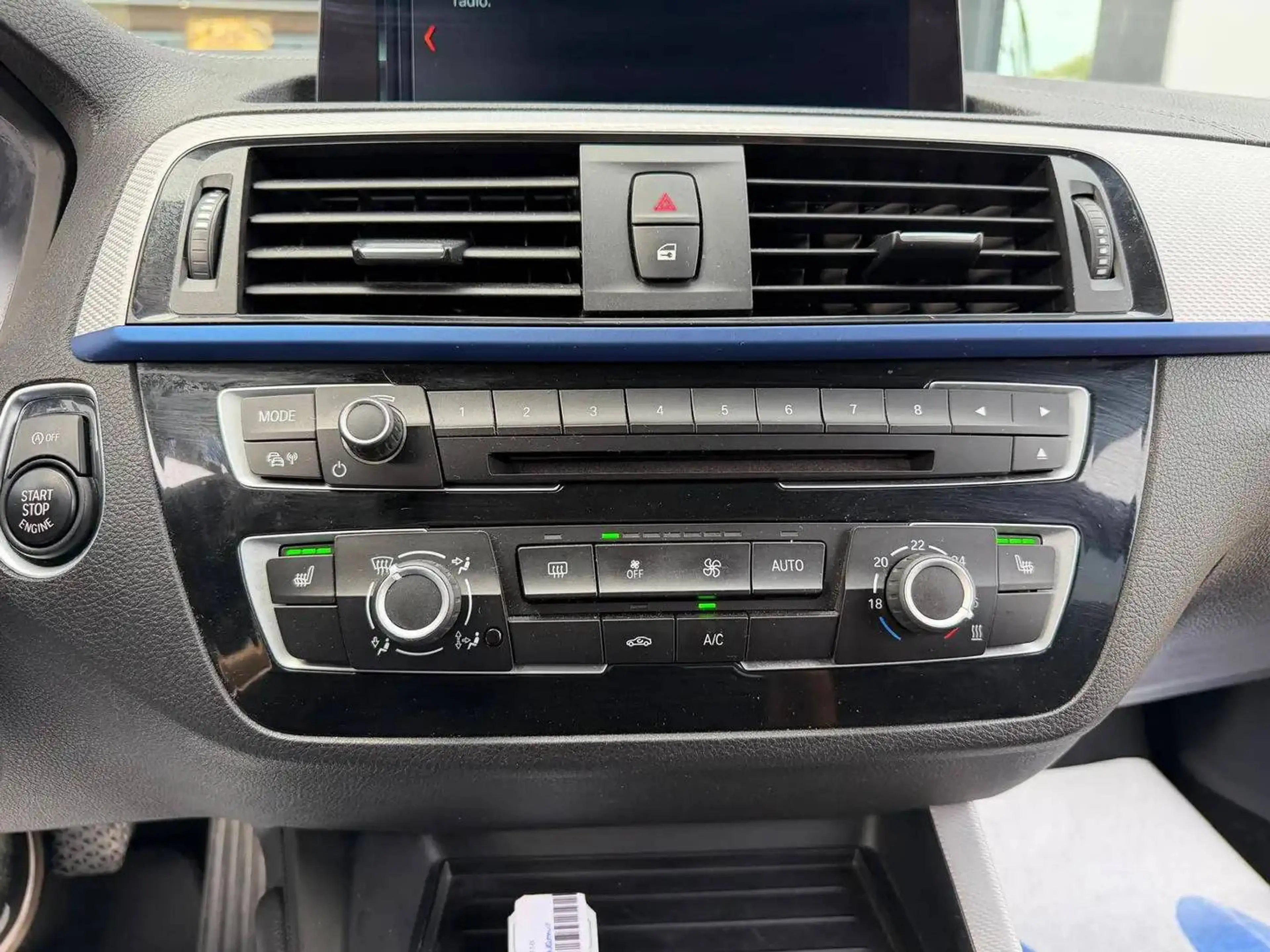 BMW 118 118iA PACK M *GARANTIE*GPS PRO*LED*SIEGES CHAUFF* — photo 11