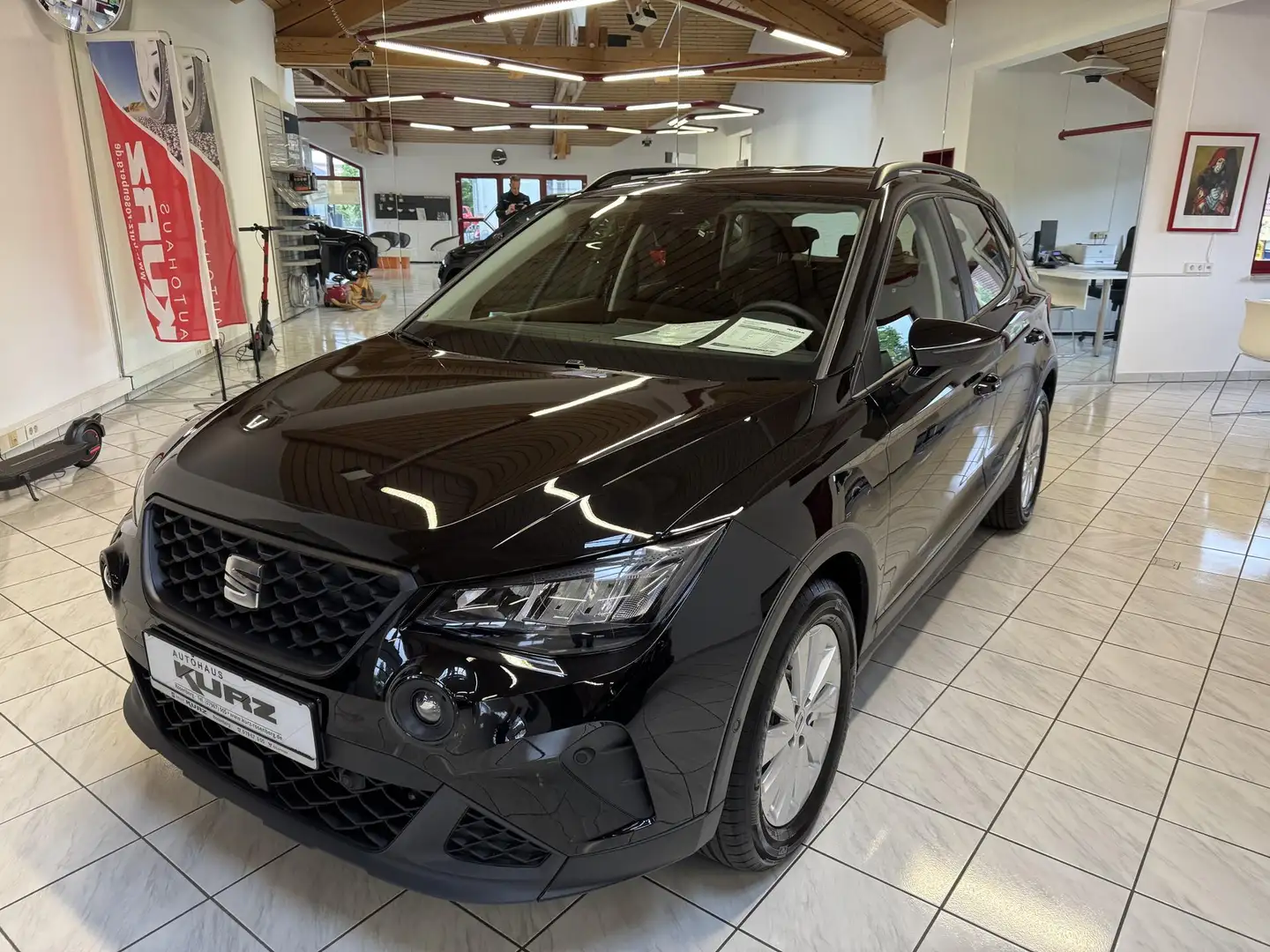 SEAT Arona Style 1,0TSI DSG 85KW/116PS SHZ, Garantie, Kame... Schwarz - 1