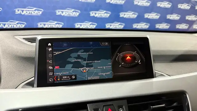 BMW X1 view 5