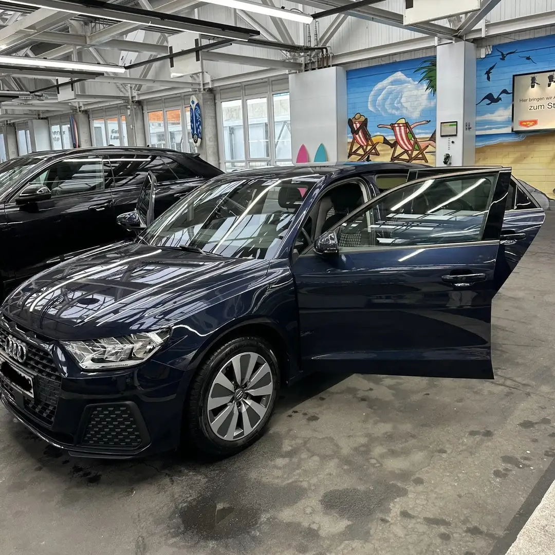 Audi A1 Sportback 25 TFSI (Top Gepflegt) Blau - 2