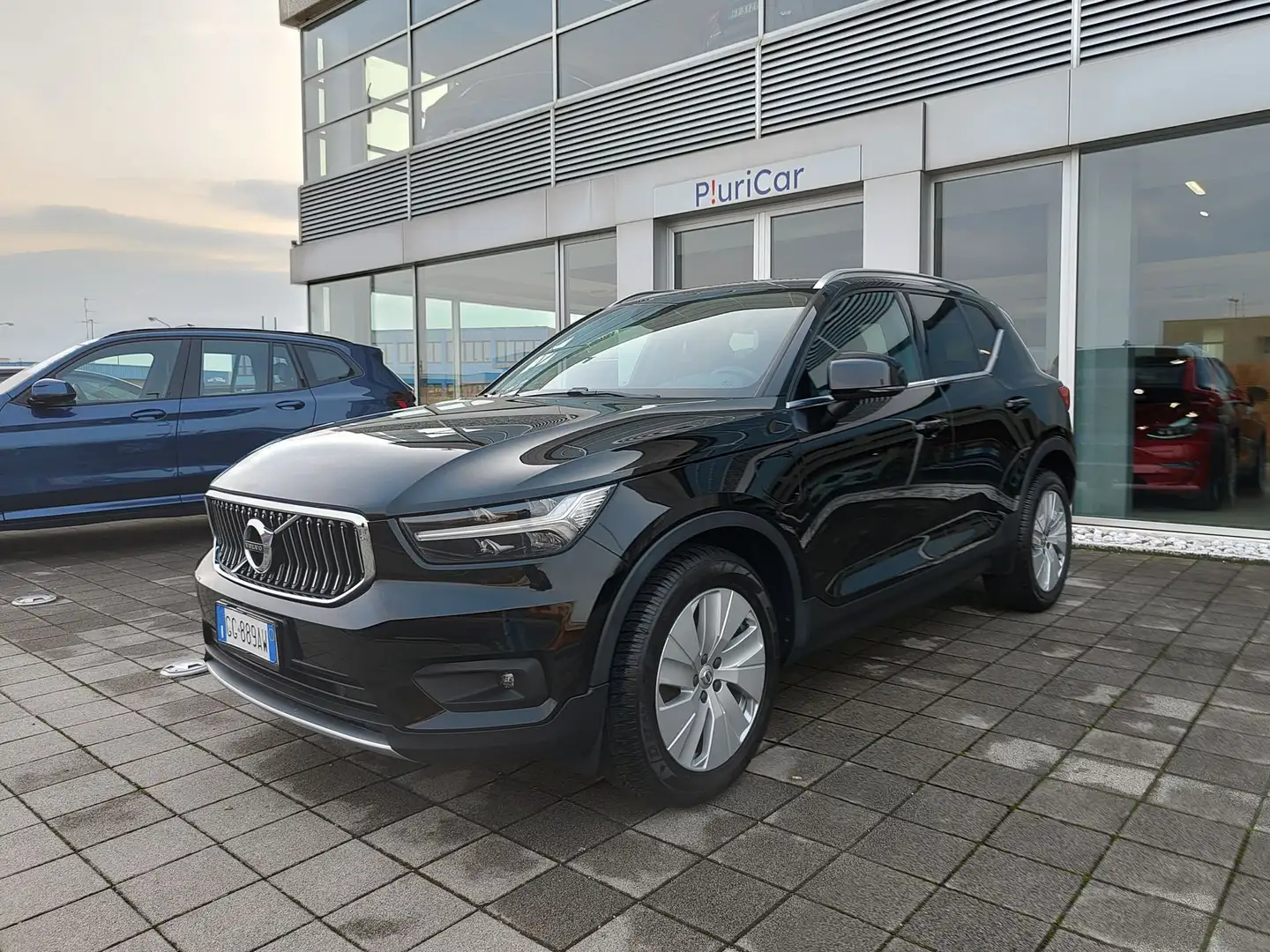 Volvo XC40 T5 Recharge Plug-in Inscription FariLED Camera Schwarz - 1