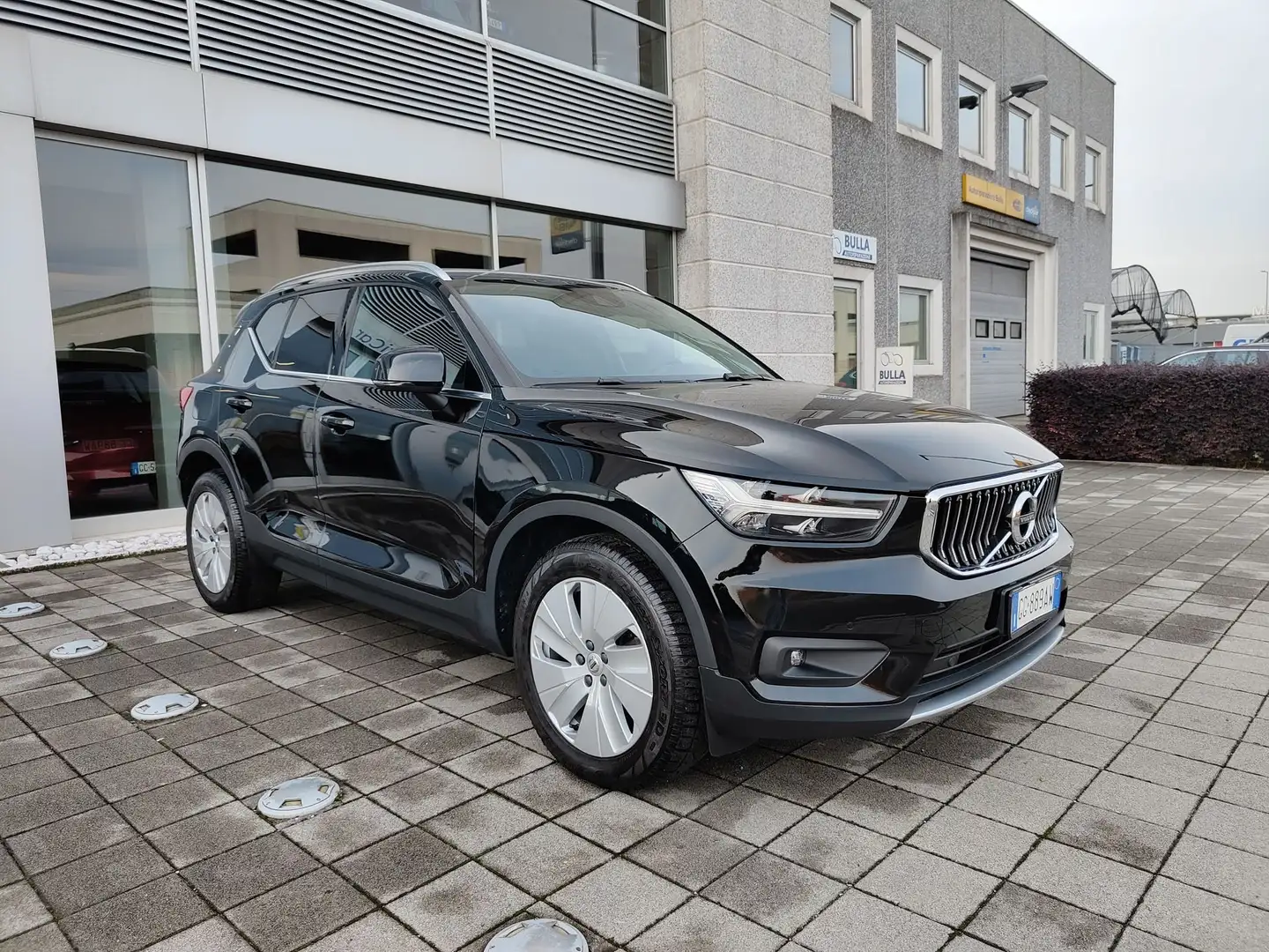 Volvo XC40 T5 Recharge Plug-in Inscription FariLED Camera Schwarz - 2
