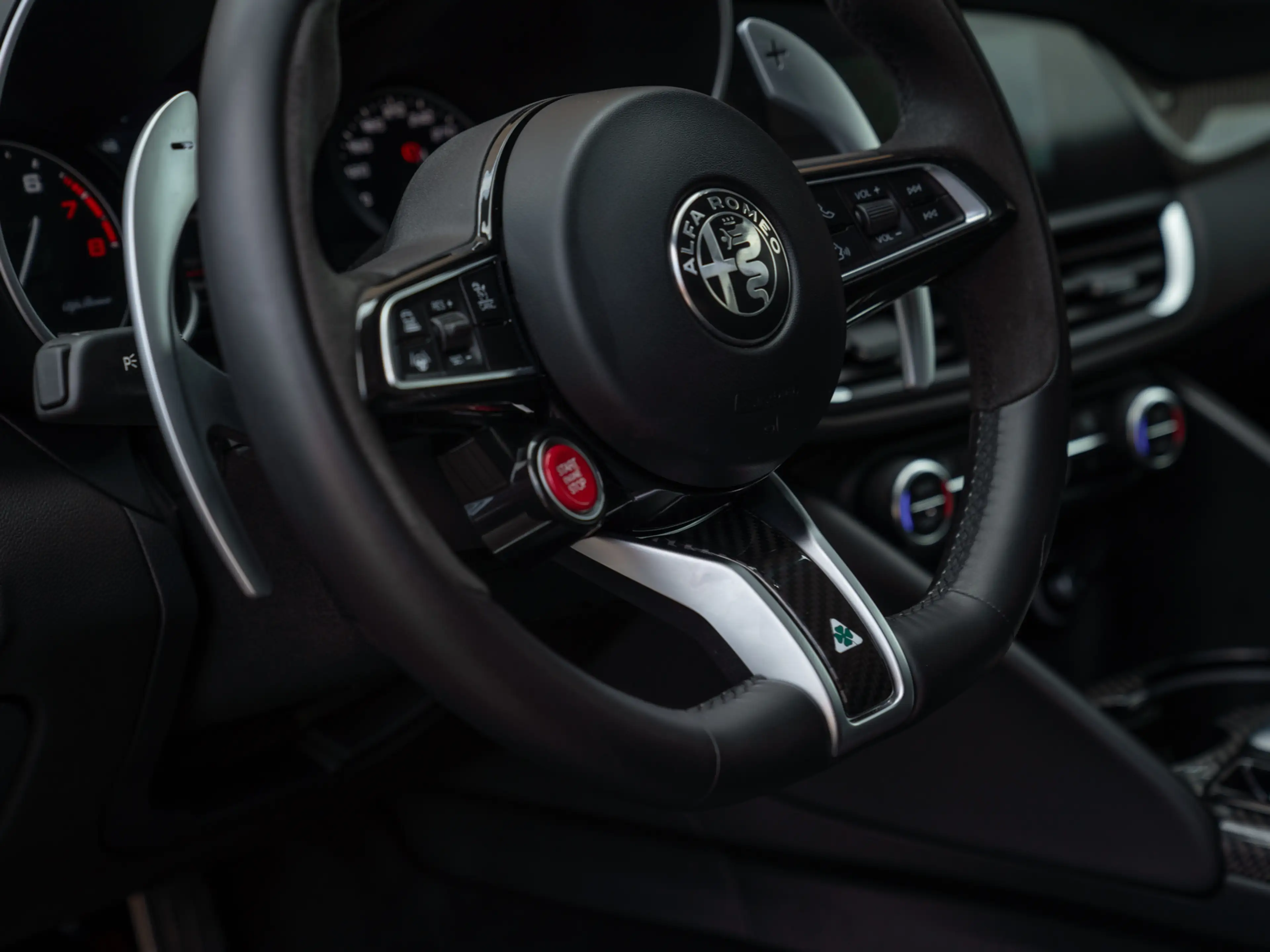 Alfa Romeo Giulia 2.9 V6 Quadrifoglio | Harman/Kardon | Adapt. cruis — photo 34