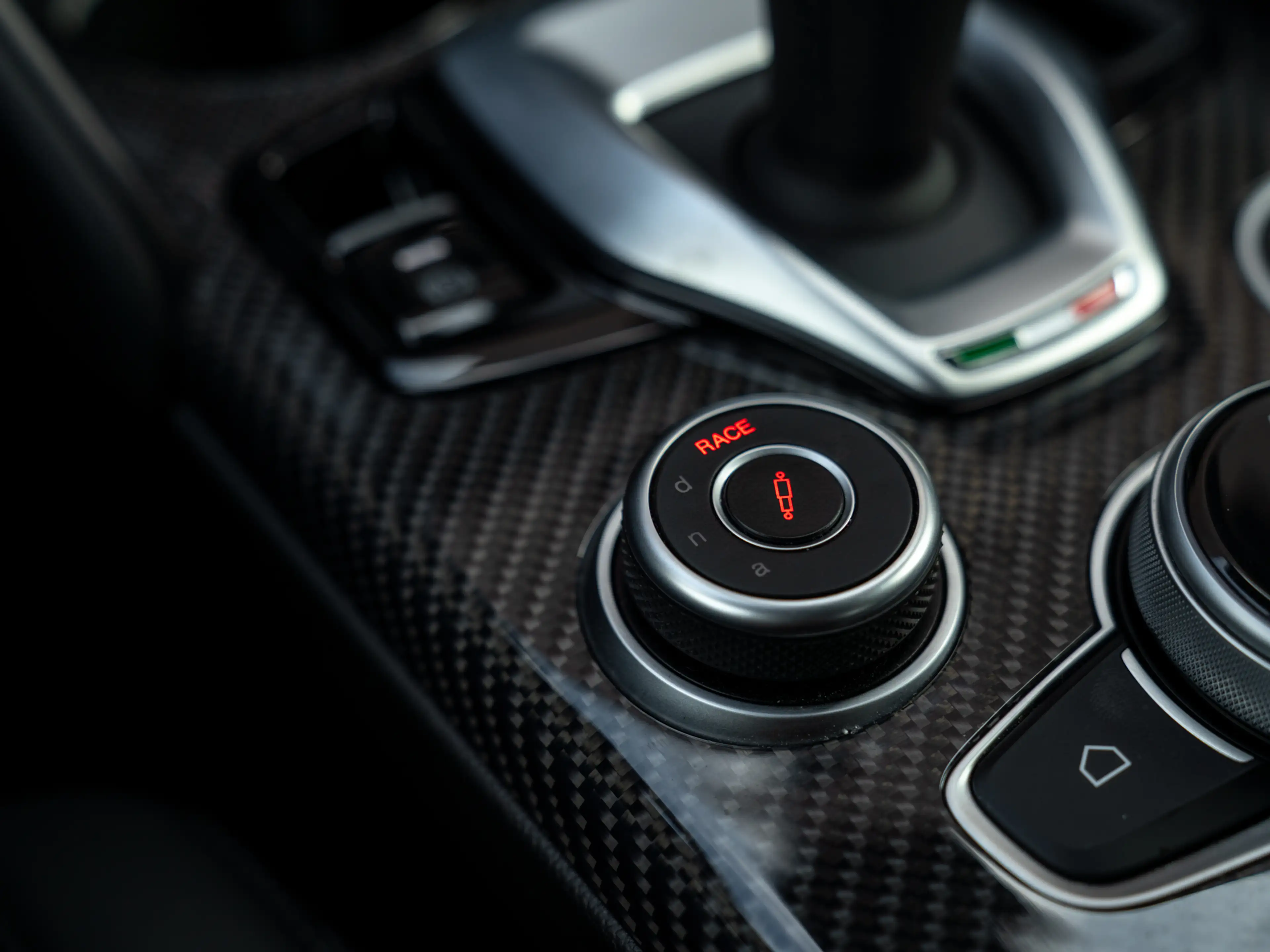 Alfa Romeo Giulia 2.9 V6 Quadrifoglio | Harman/Kardon | Adapt. cruis — photo 45
