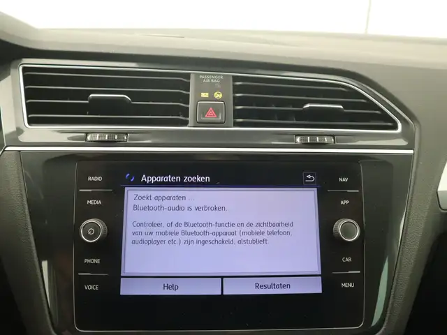 Volkswagen Tiguan view 25