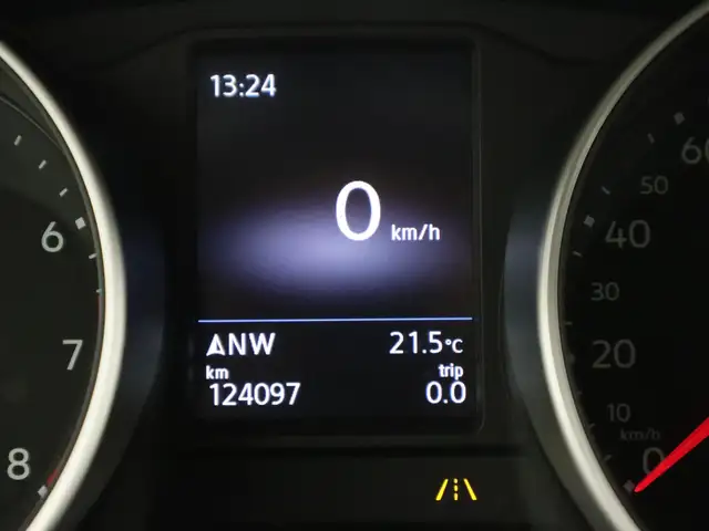 Volkswagen Tiguan view 29