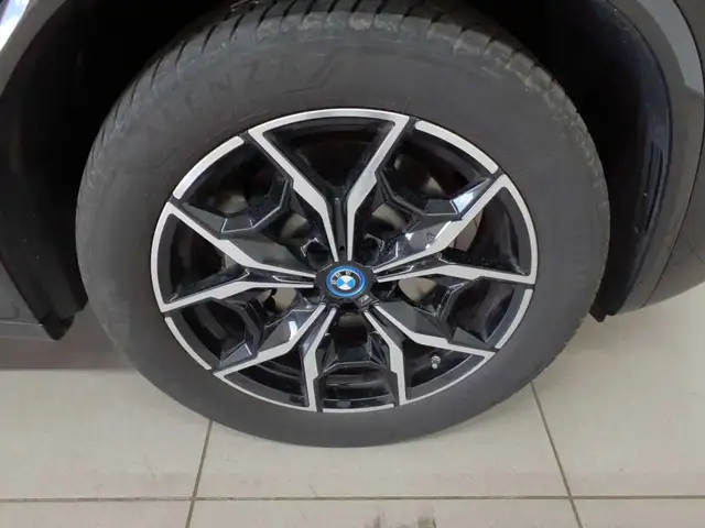 BMW X3 view 15