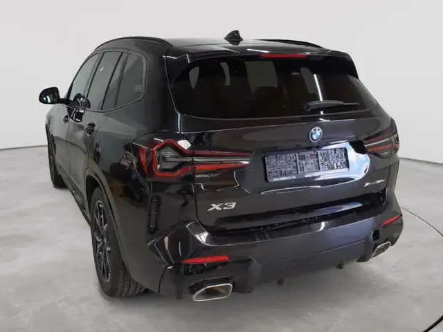 BMW X3 view 2