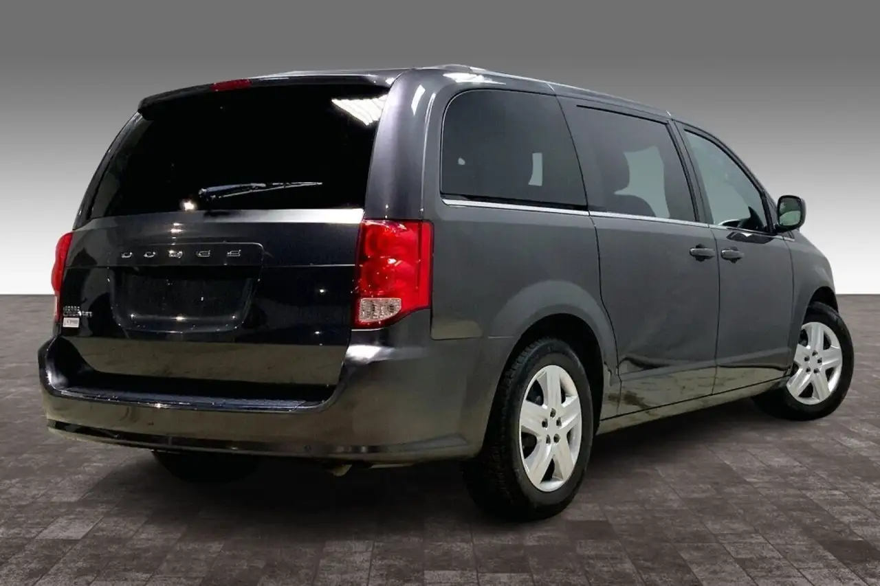 Dodge Grand Caravan снимка Dodge Grand Caravan