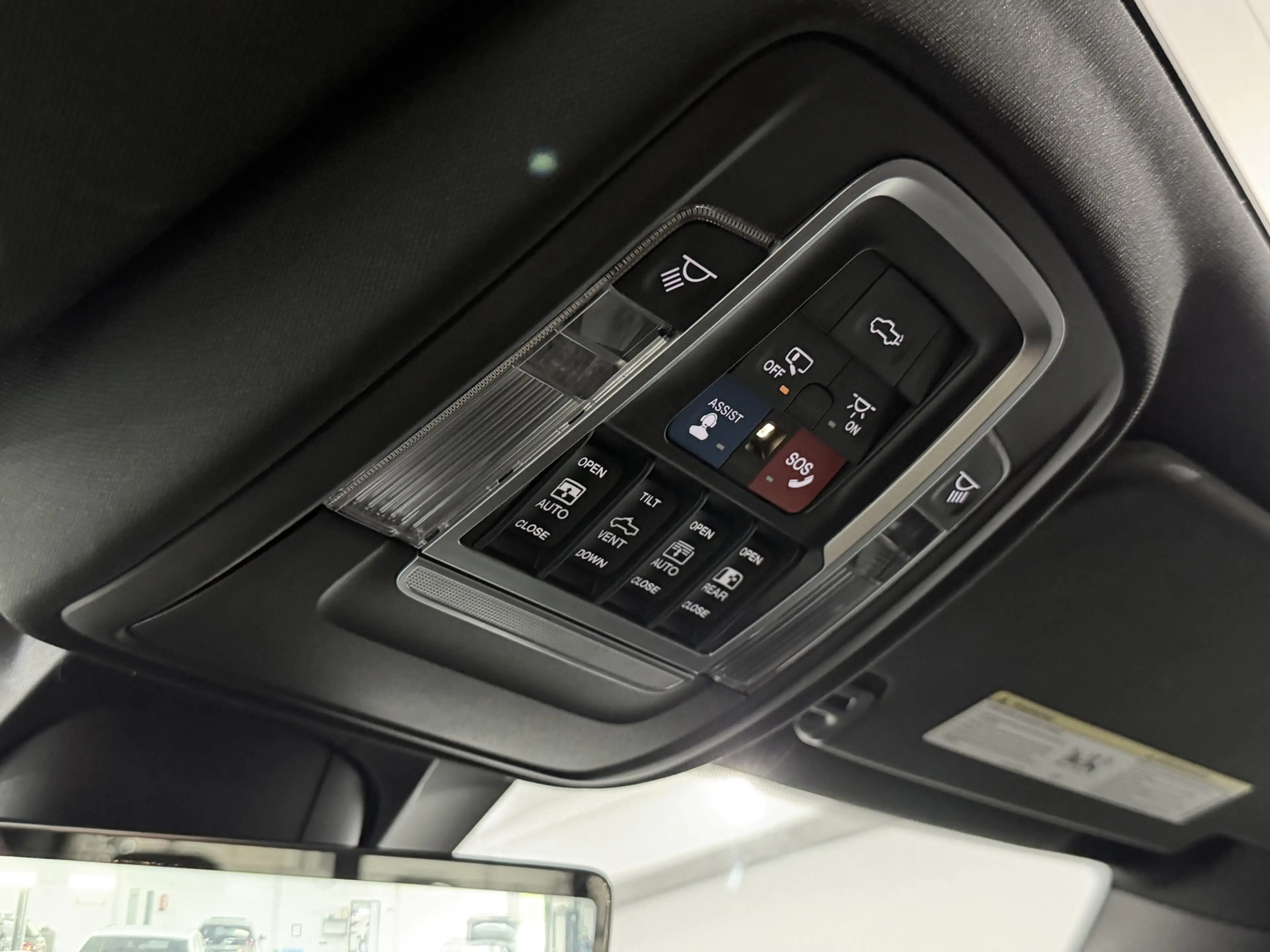 Dodge RAM 1500 6.2 V8 4x4 Crew Cab TRX 1e eigenaar Full opti — photo 40