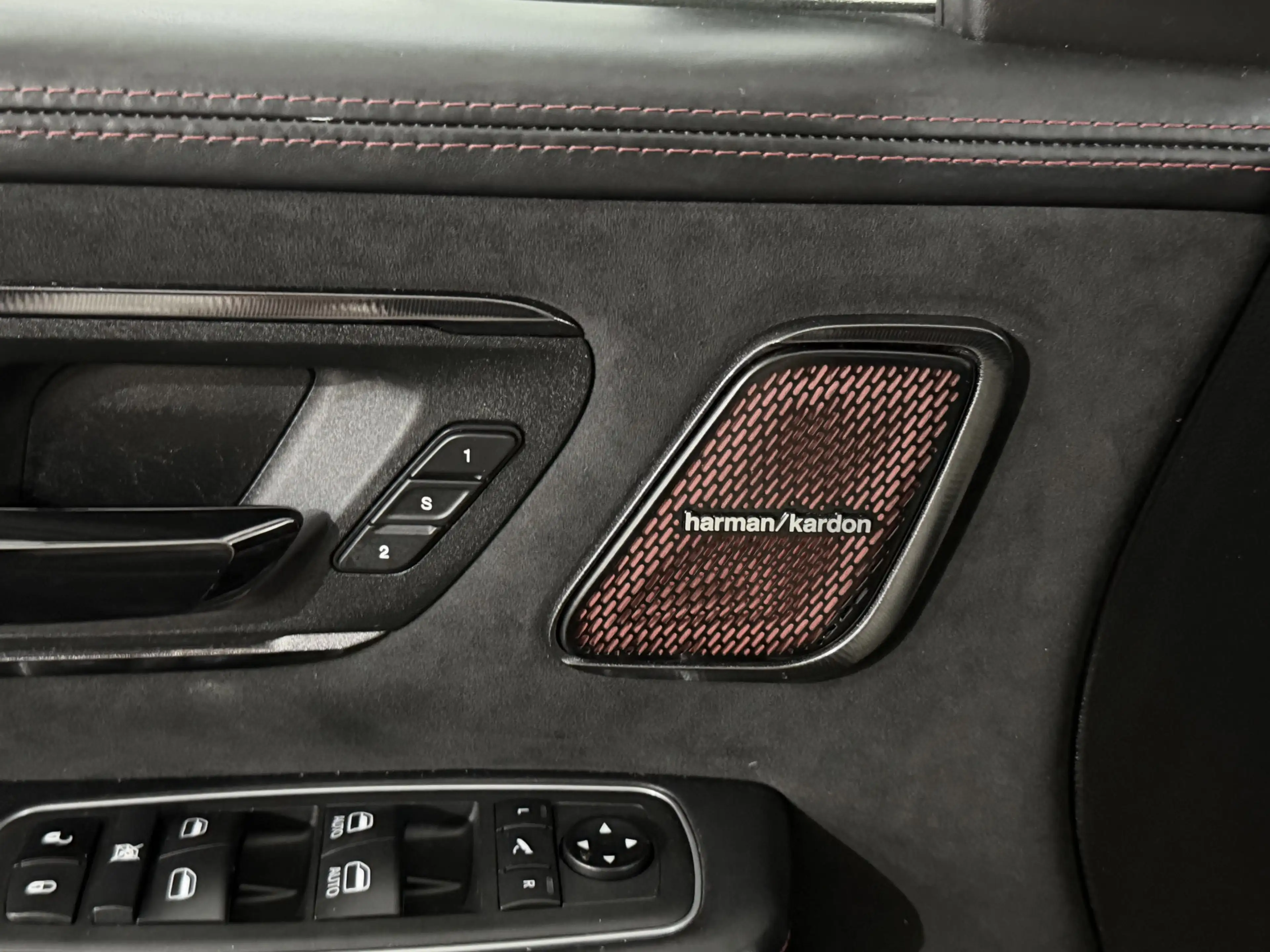 Dodge RAM 1500 6.2 V8 4x4 Crew Cab TRX 1e eigenaar Full opti — photo 41