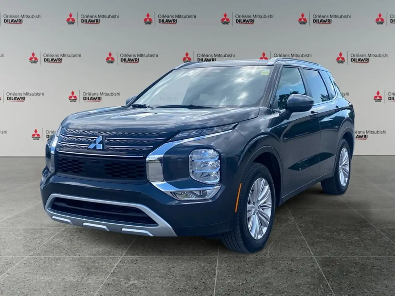2024 Mitsubishi Outlander