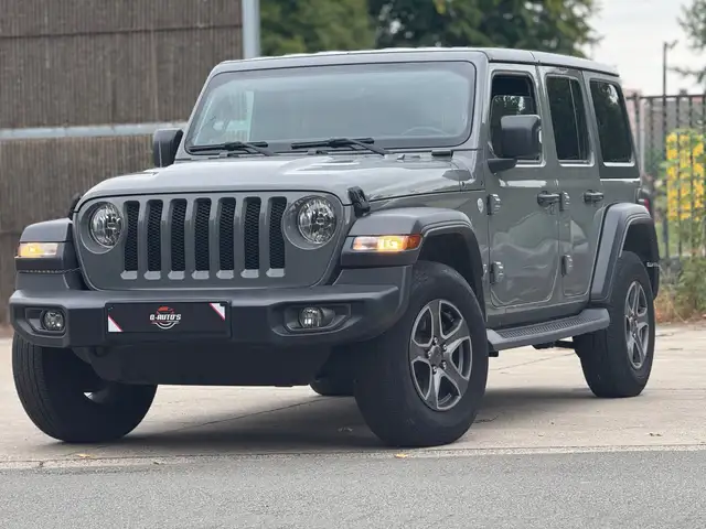 Jeep Wrangler Sarah 2.2 CRDi AWD Automatik Sport-Cabrio-BTW in