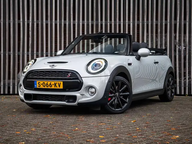 MINI Cooper S Cabrio Mini 2.0 192pk AUT. Chili *JCW*|UITERST LUXE| Navi
