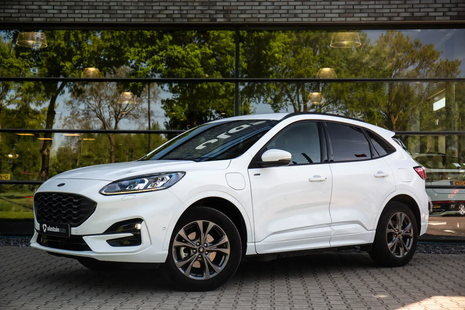 Ford Kuga 2.5 PHEV ST-Line X , Adaptive cruise, Bang & Olufs Blanc - 2