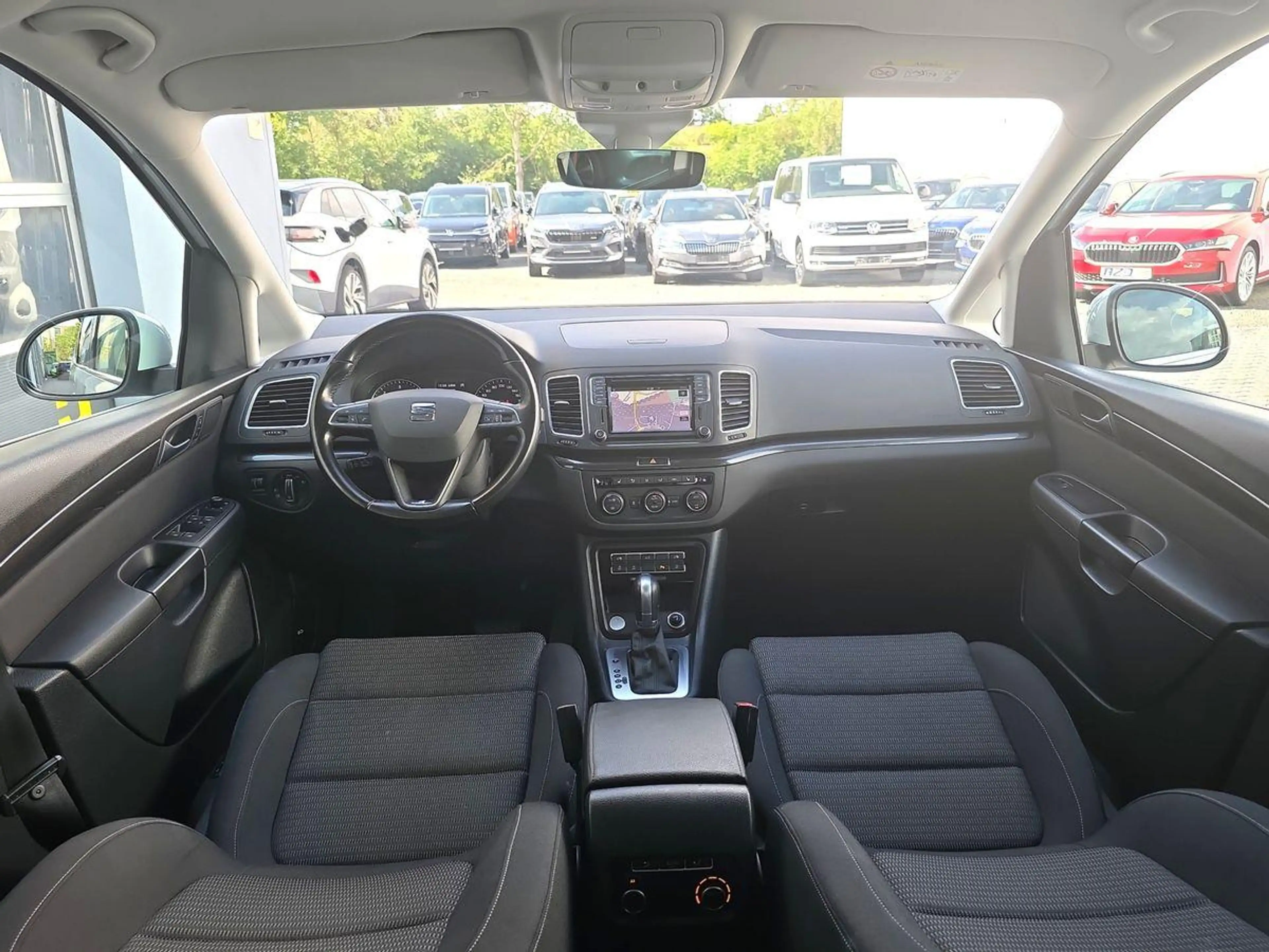 SEAT Alhambra Xcell 4D STNDHZ ACC 7SITZ+2 KINDER AHK — photo 13