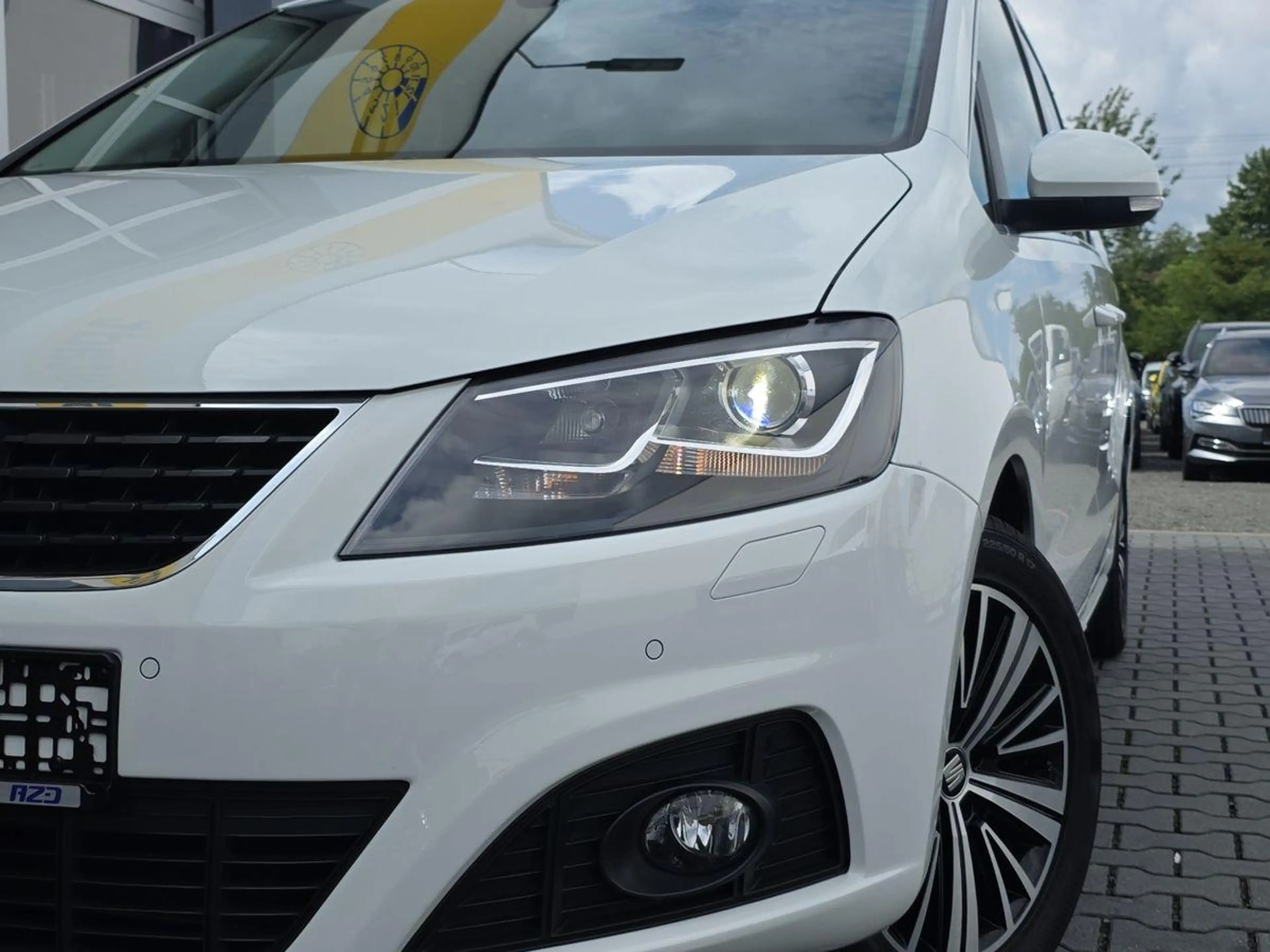 SEAT Alhambra Xcell 4D STNDHZ ACC 7SITZ+2 KINDER AHK — photo 5